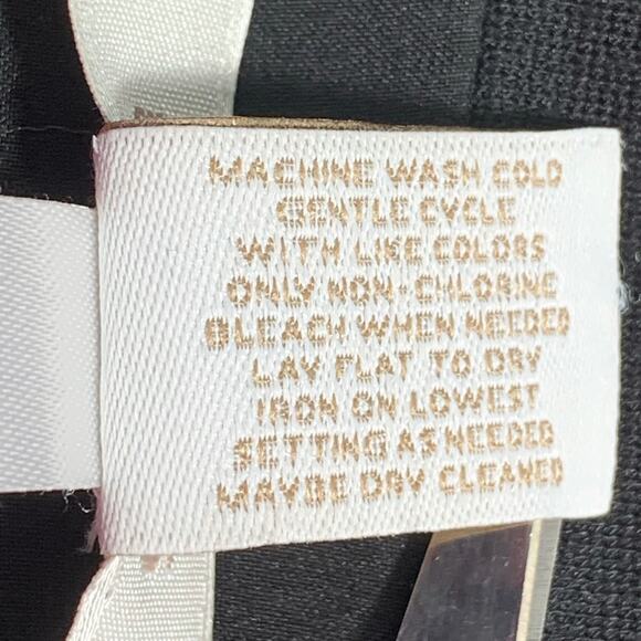 50% OFF Chico's Blazer Button Close Tailored Look Deep V Neck - Picture 7 of 8